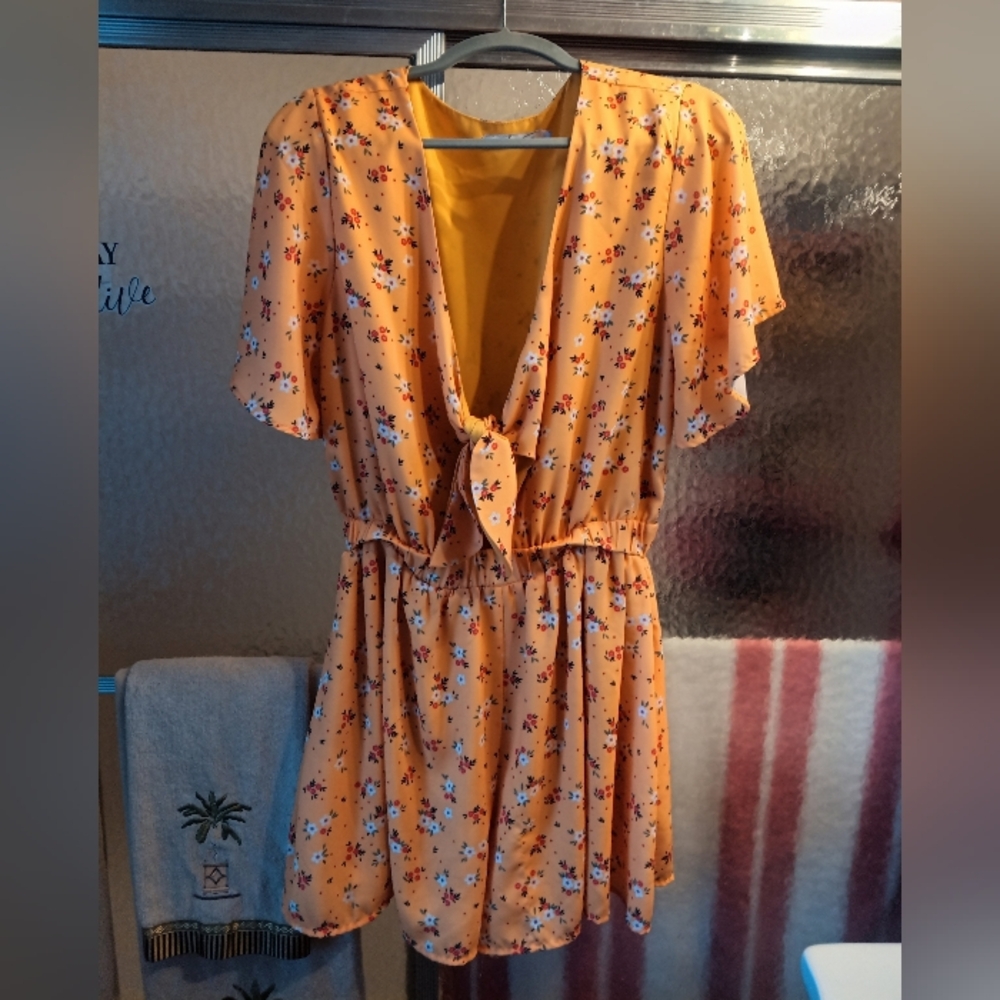 Yellow Floral Romper with Tie Front Size L